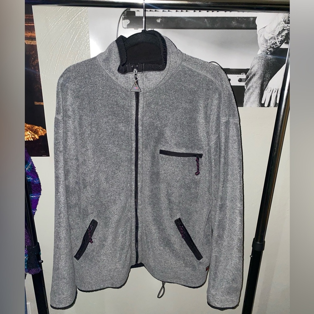 Outersport Zip Up